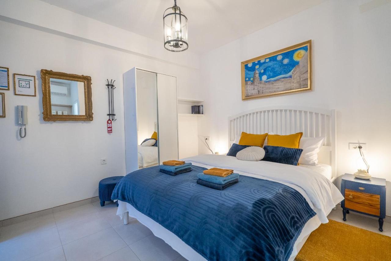 Starry Night Studio Apartment Rijeka Luaran gambar